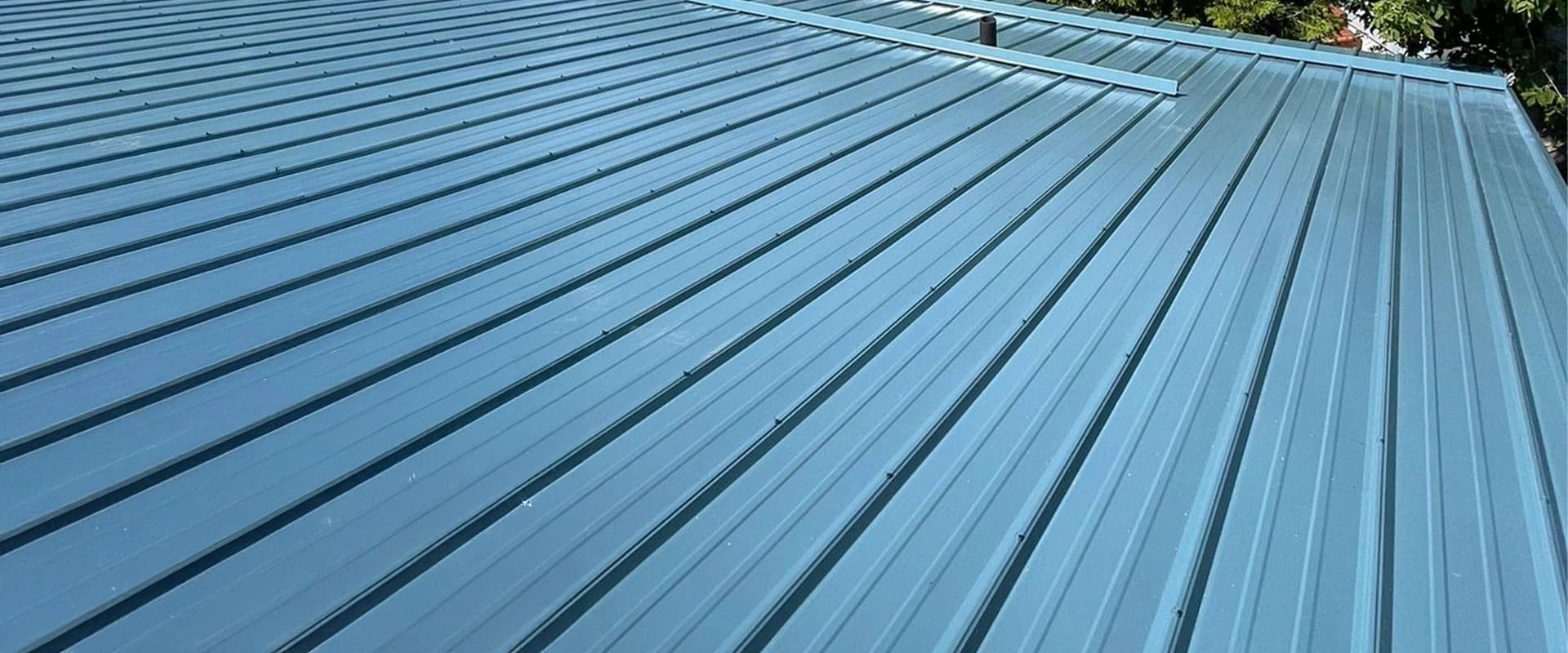 Exposed Fastener metal roofing by Bullarco